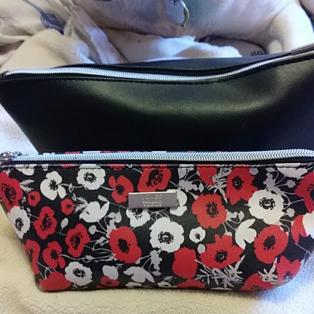 Jones New York Duo cosmetic bags